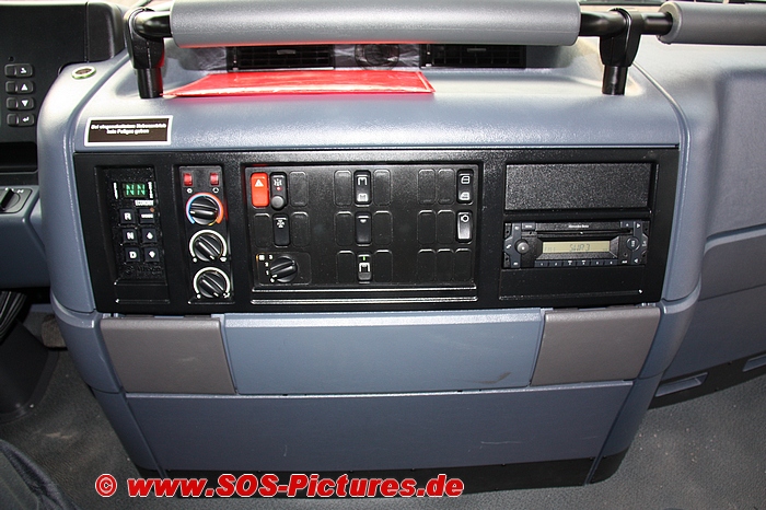 DL(A)K 23-12 - MB Econic - Metz