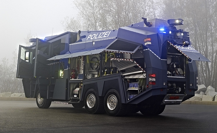 WAWE 10000 - MB Actros - Rosenbauer